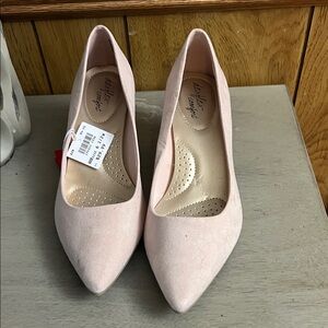 Dexflex Comfort Blush Heels